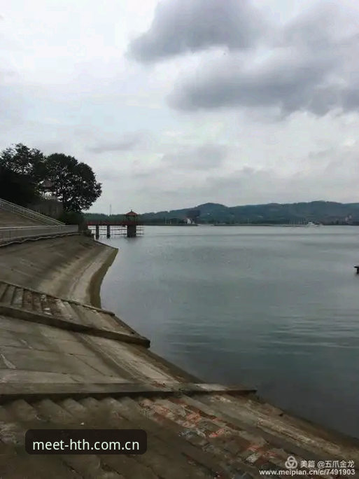 如何让“熟悉的相遇时刻登录”从记忆符号变成数据入口？